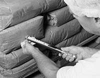 Image of ProductInUse. Closed End Shown in Use. Front orientation. Powder Samplers. Powder and Bulk Material Samplers, Closed End.